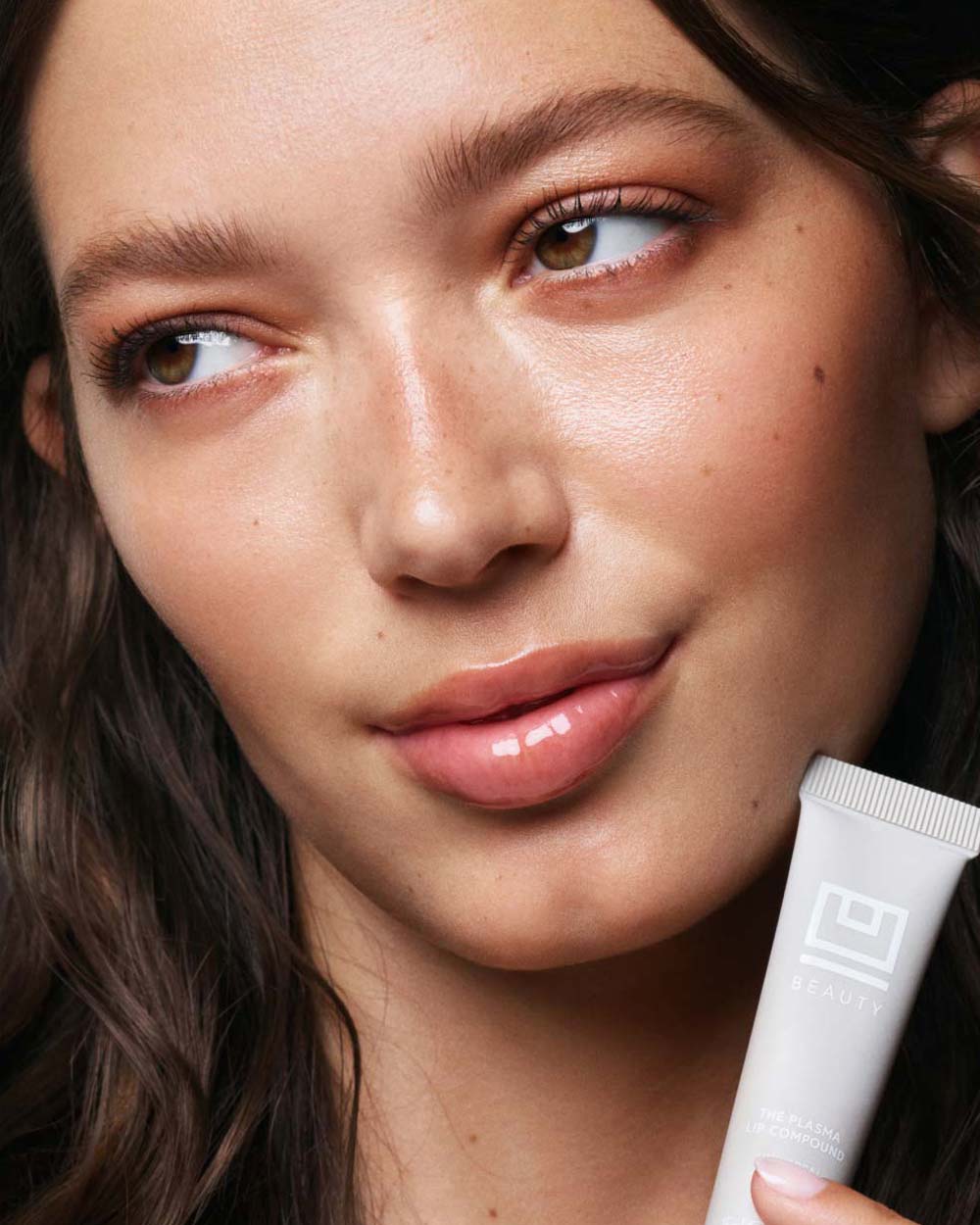 Universal PLASMA Lip Compound + FREE Gifts